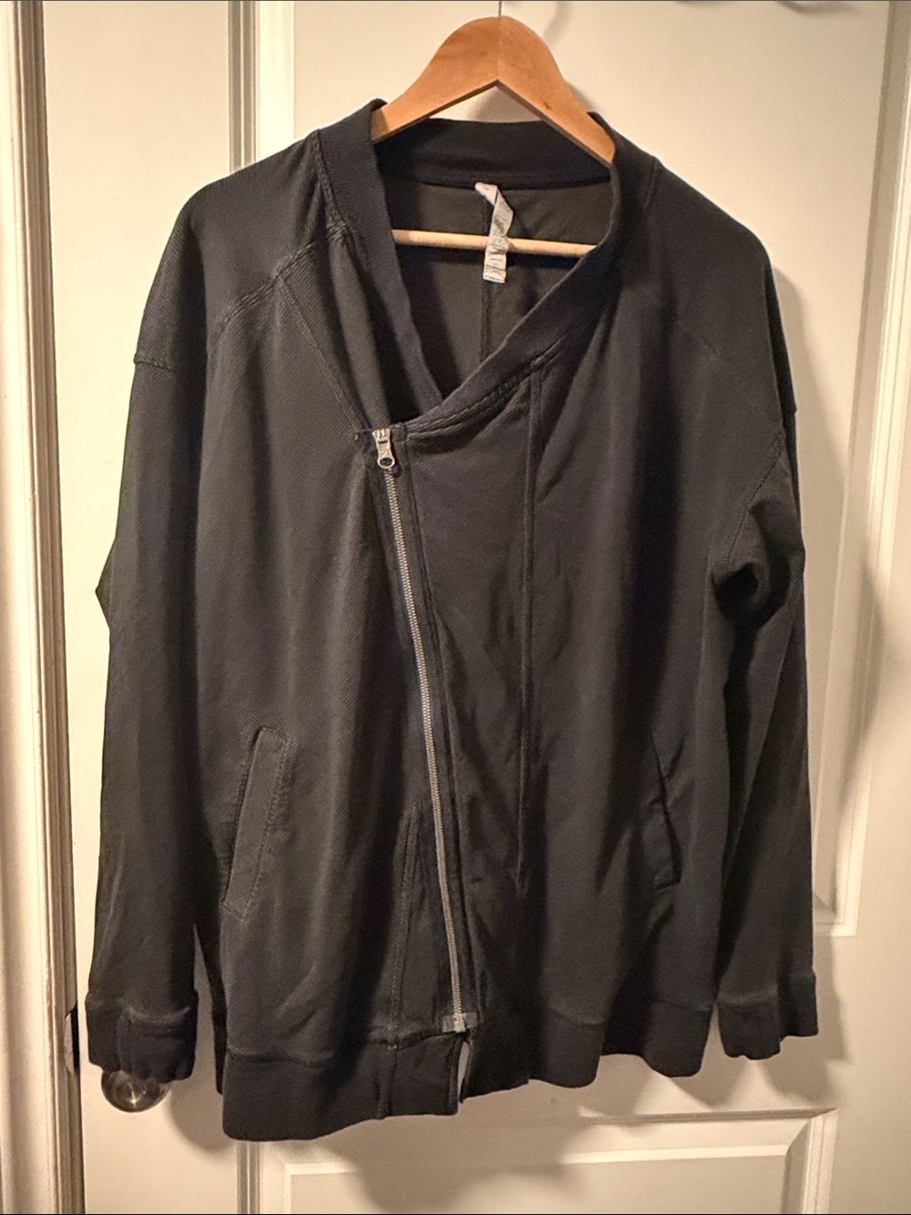 lululemon athletica Black Zip-Up Asymmetrical Women's Sweater